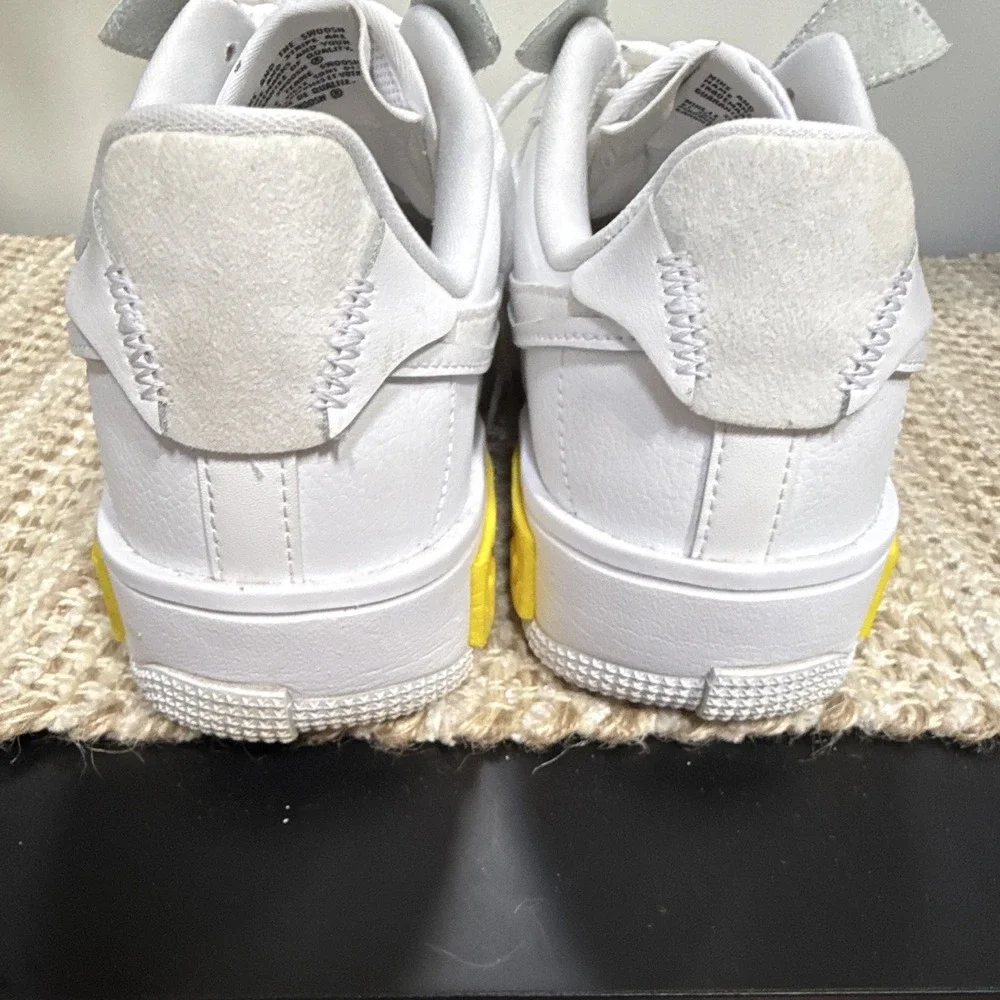 Nike Air Force 1 Fontanka Women's Low Top Leather Lace-Up Sneakers US 9.5